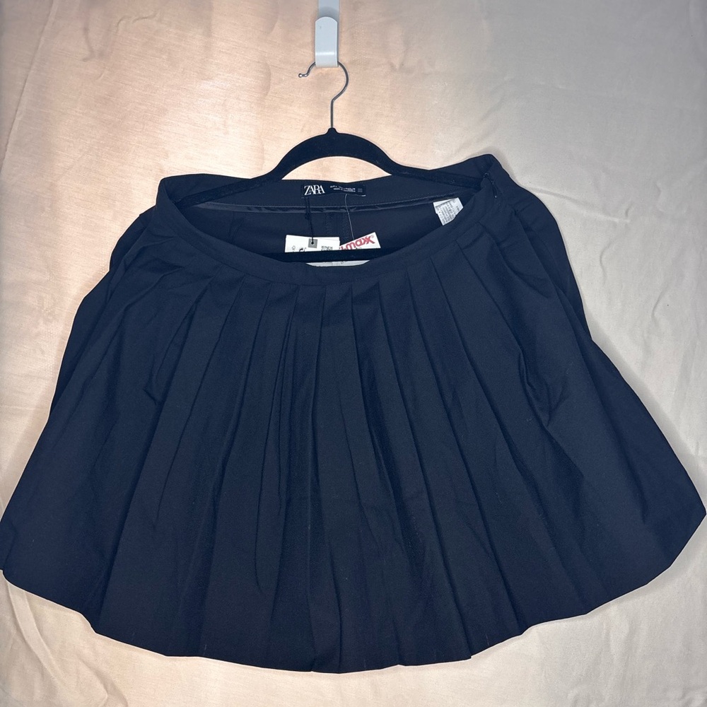 Zara A-Line Black Skort